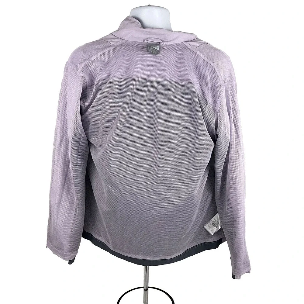 Nike this jacket